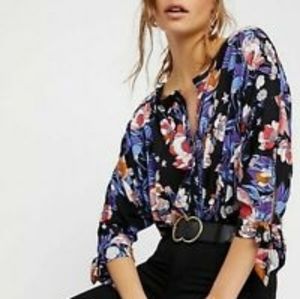 Free People Floral Keepin On T-Shirt Boho Crop Top